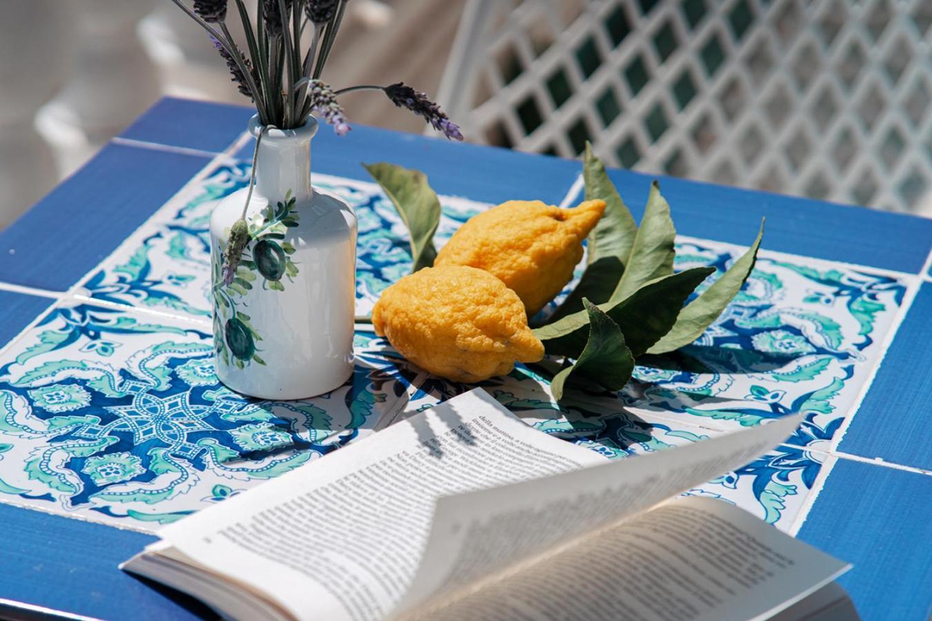 Vietri Casa Flora Bed & Breakfast エクステリア 写真